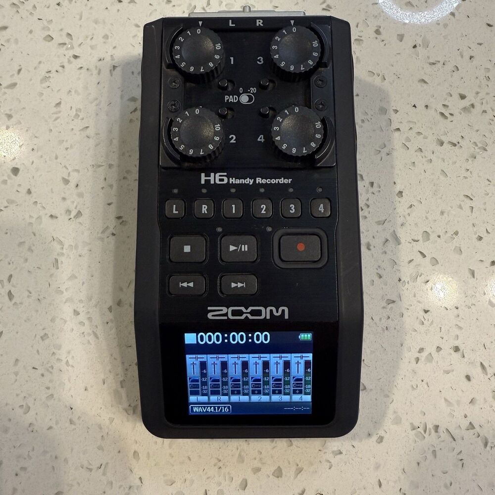 Zoom H6 Handy Recorder 6-Track Portable Field Recorder 4 XLR TRS Combo Inputs